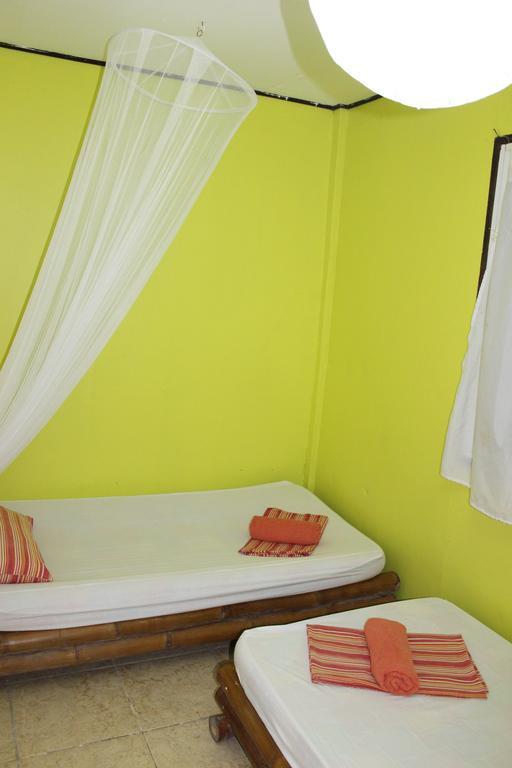 Surfers Home Boracay Balabag  Eksteriør billede