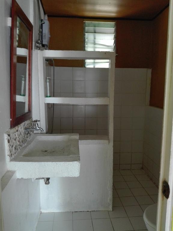 Surfers Home Boracay Balabag  Eksteriør billede