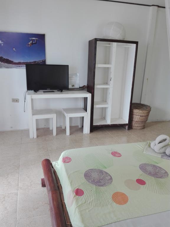 Surfers Home Boracay Balabag  Eksteriør billede